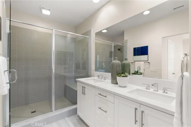 $1,299,999 | 617 West 17th Street, Costa Mesa, CA 92627