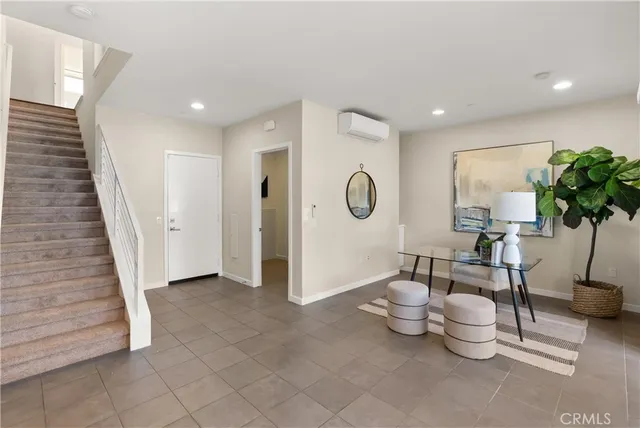 $1,299,999 | 617 West 17th Street, Costa Mesa, CA 92627