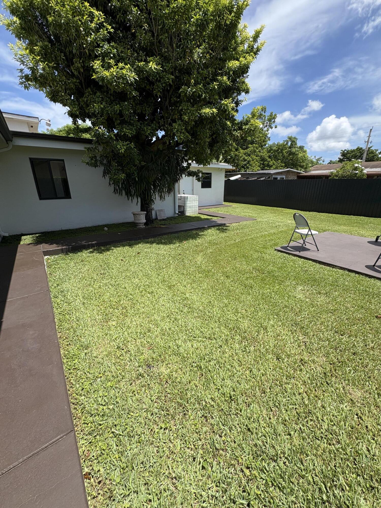 10928 Southwest 2nd Street Miami, FL 33174 - Photo 11 of 12 IMG_8114