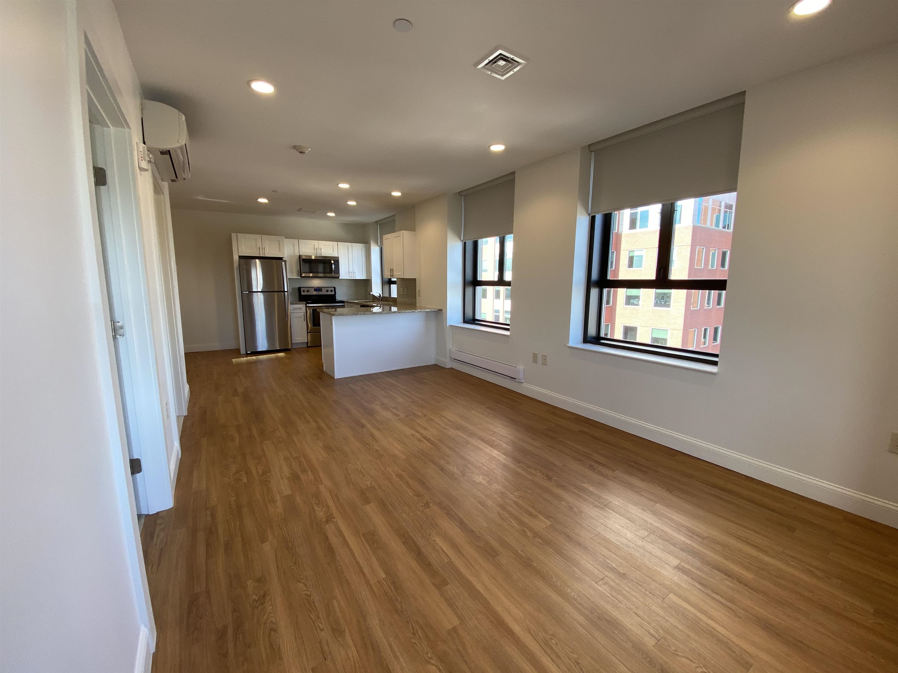 875 Elm Street, Unit 802 Manchester, NH 03101 - Photo 15 of 40