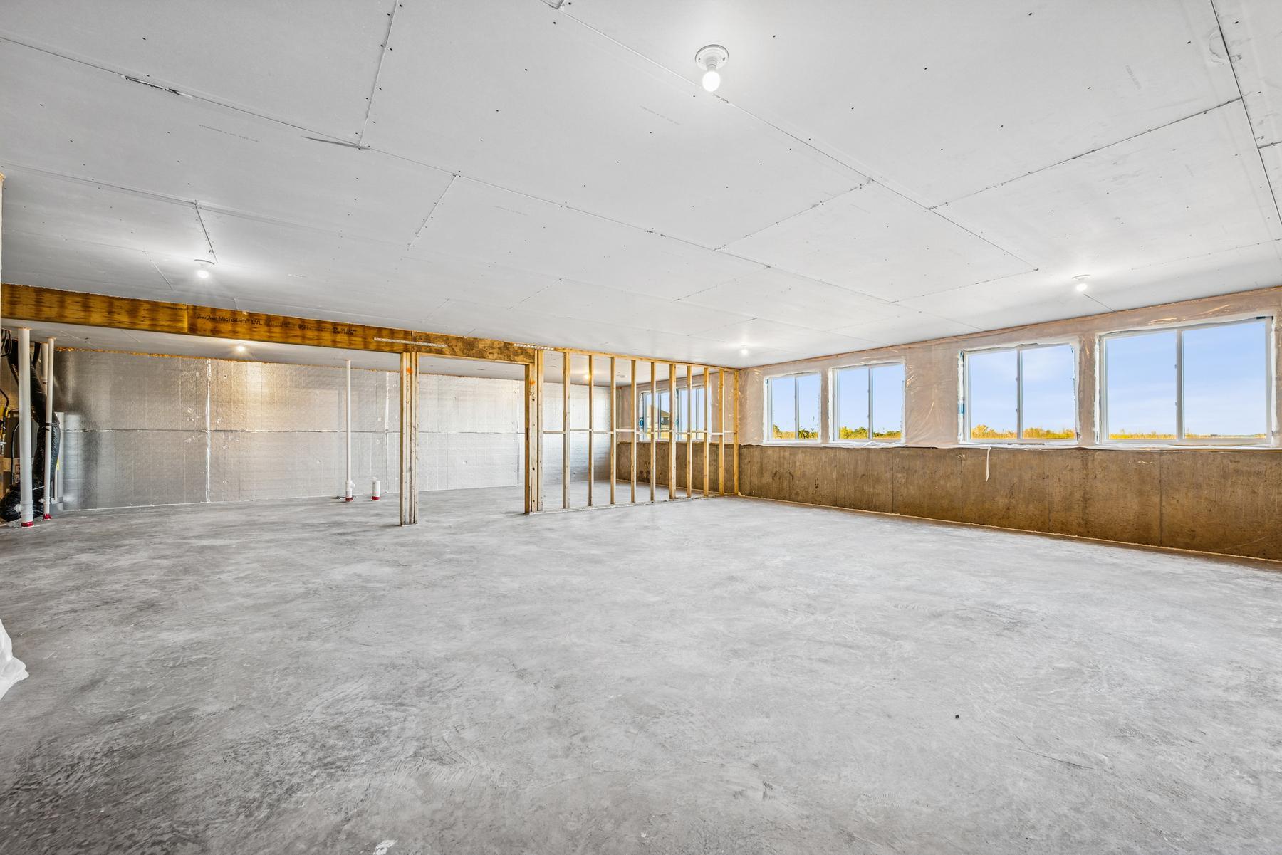 2995 Trinity Drive Shakopee, MN 55379 - Photo 14 of 20