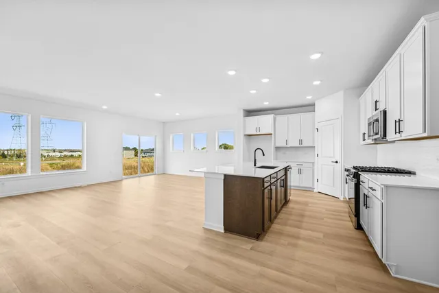 $524,000 | 2995 Trinity Drive, Shakopee, MN 55379