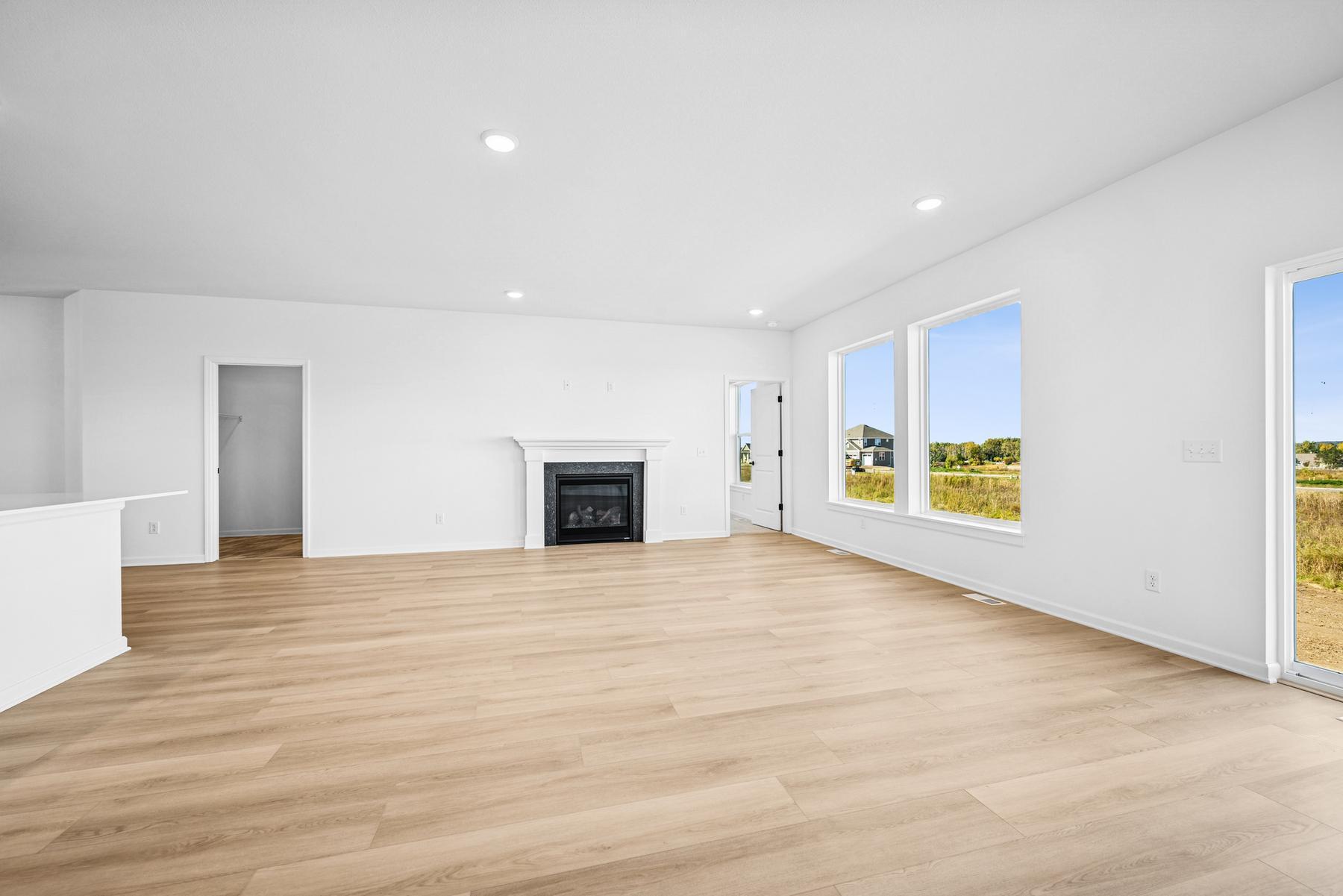 2995 Trinity Drive Shakopee, MN 55379 - Photo 7 of 20