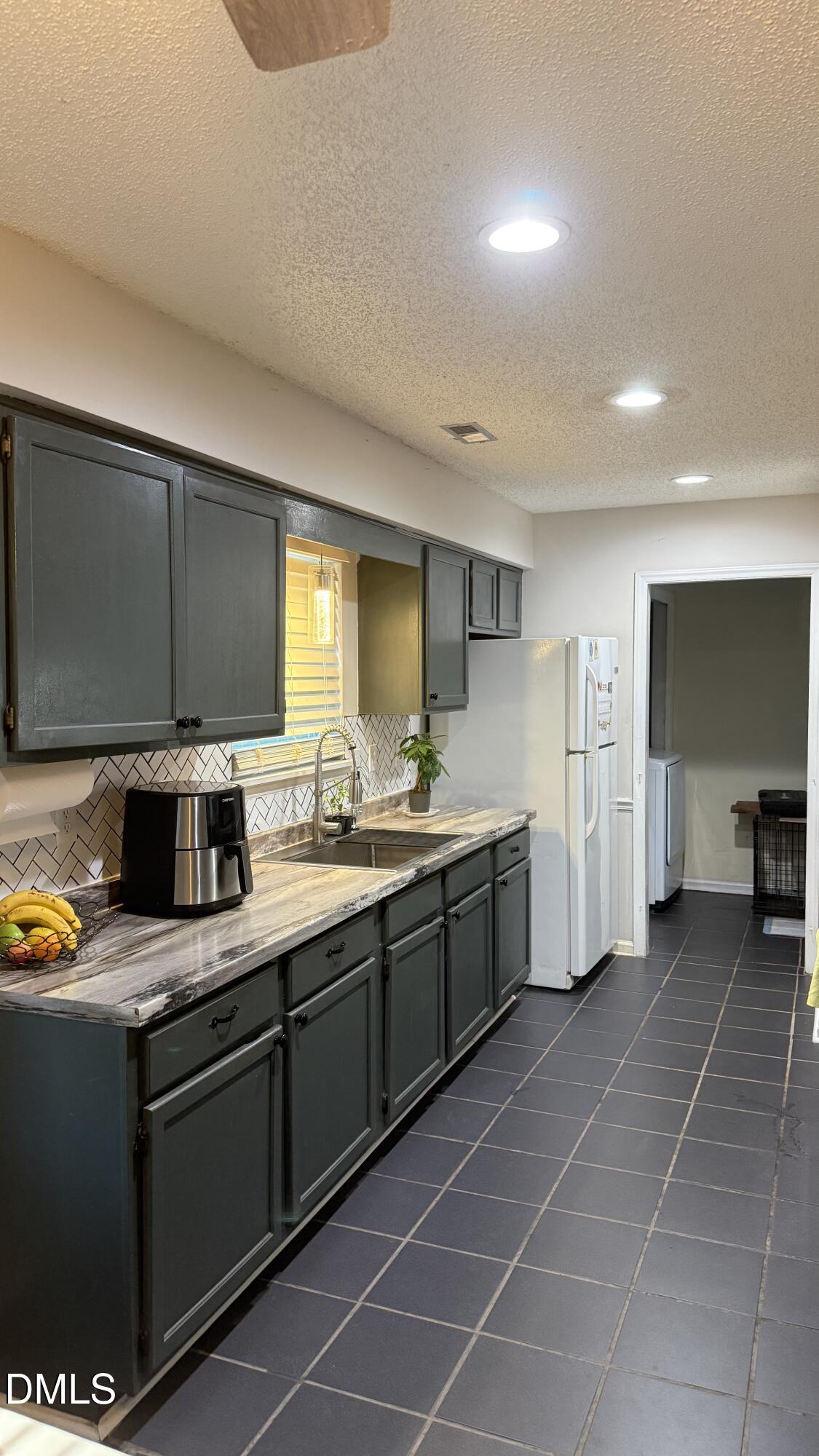4114 Baker Street Durham, NC 27713 - Photo 7 of 17