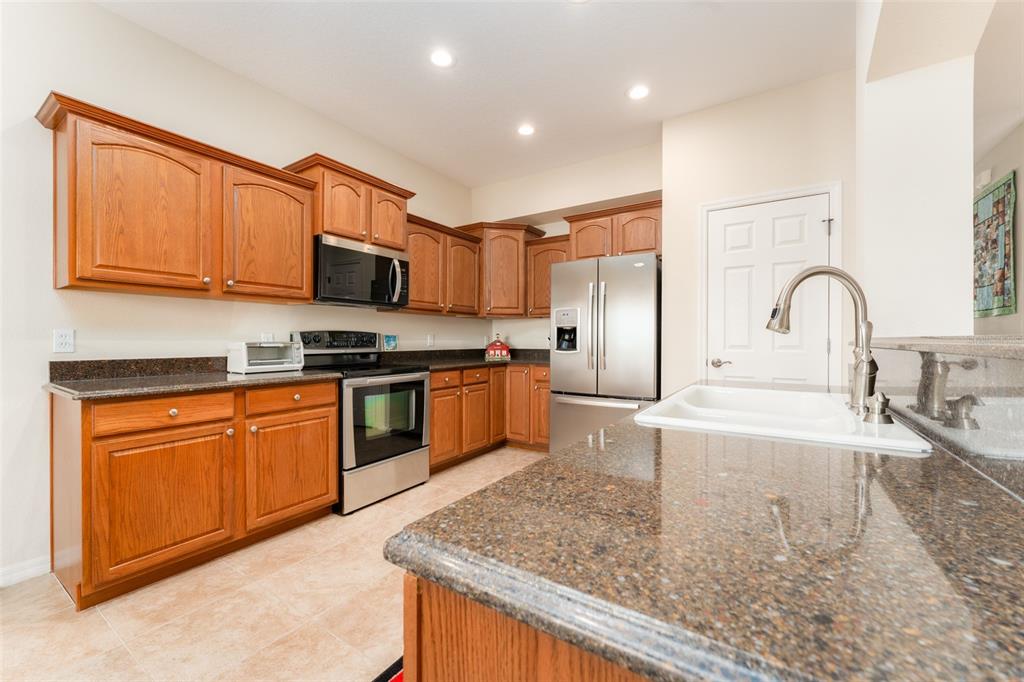 6908 Eagle Ridge Boulevard Lakeland, FL 33813 - Photo 15 of 52