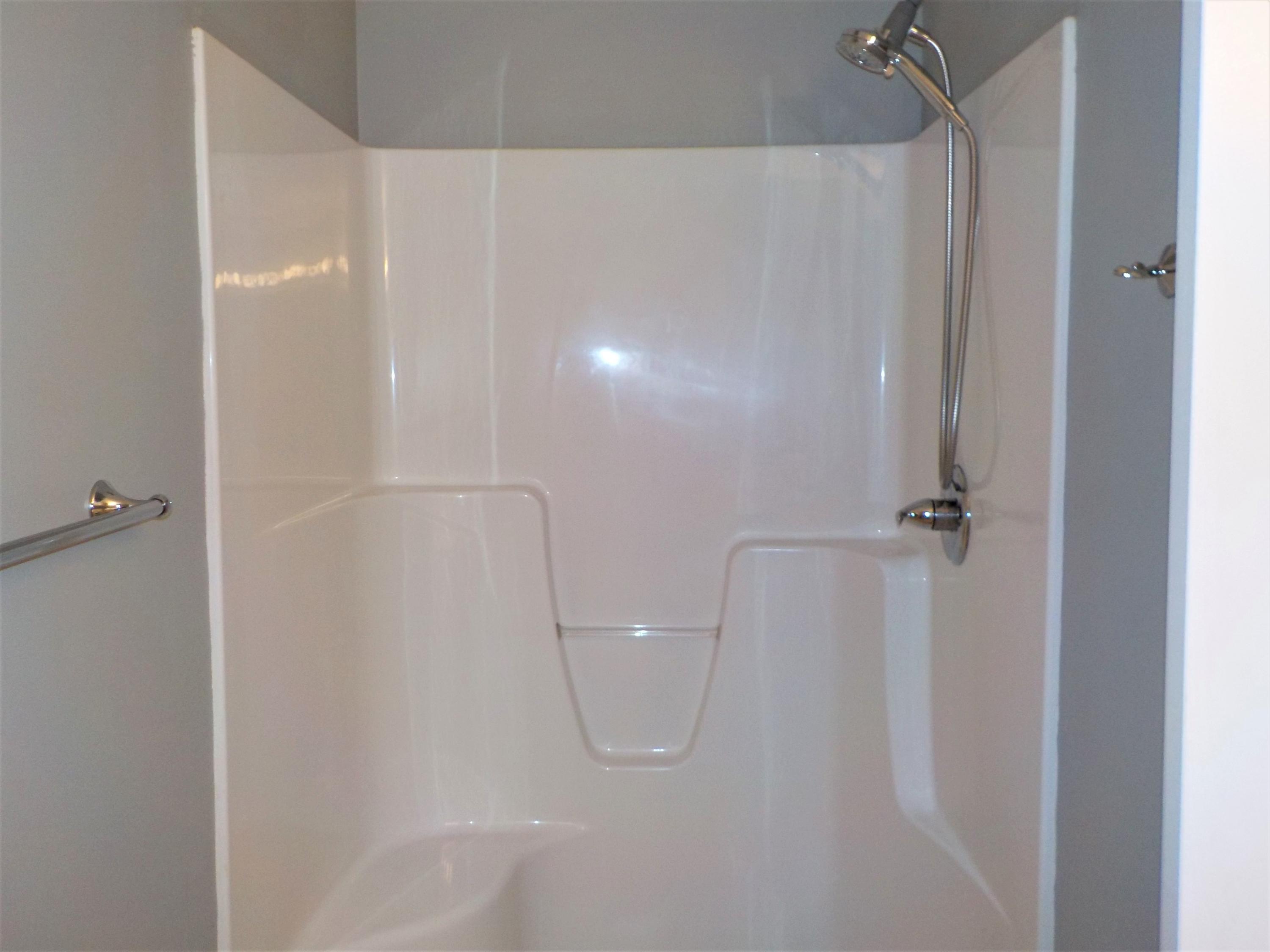 2004 Highland Road Maryville, TN 37801 - Photo 18 of 25 Master Shower