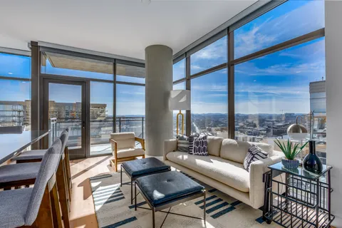 $829,907 | 1212 Demonbreun Street, Unit B2 (E), Nashville, TN 37203