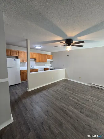$179,000 | 201 College Street, Unit 26, Middletown, CT 06457