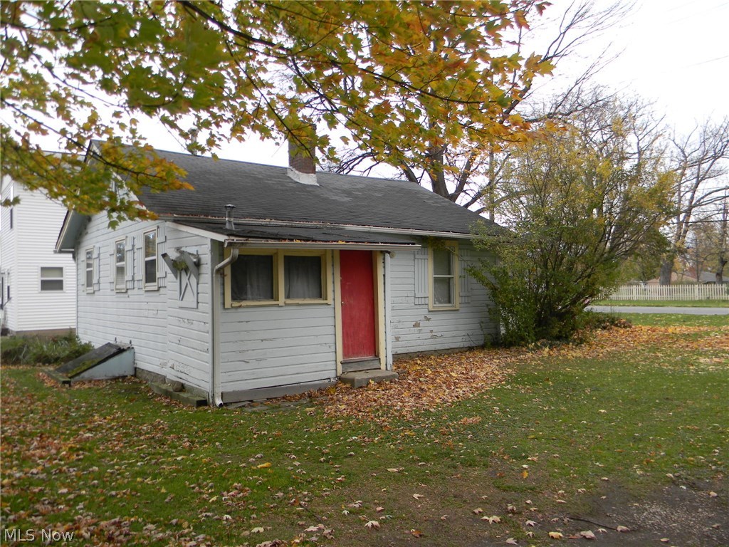 1432 Hubbard Road Madison, OH 44057 - Photo 10 of 14