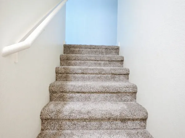 $1,950 | 21155 Gosling Road, Unit 1B, Spring, TX 77388