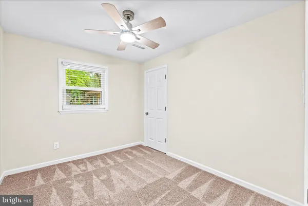 $259,900 | 218 Circle Lane, Colonial Beach, VA 22443