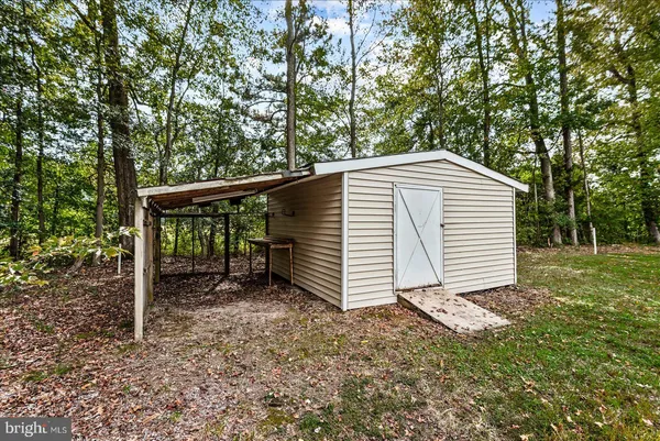 $259,900 | 218 Circle Lane, Colonial Beach, VA 22443