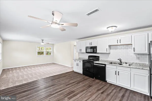 $259,900 | 218 Circle Lane, Colonial Beach, VA 22443