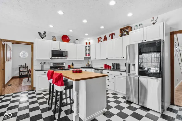 $775,000 | 3270 South County Road 475, Plainfield, IN 46168