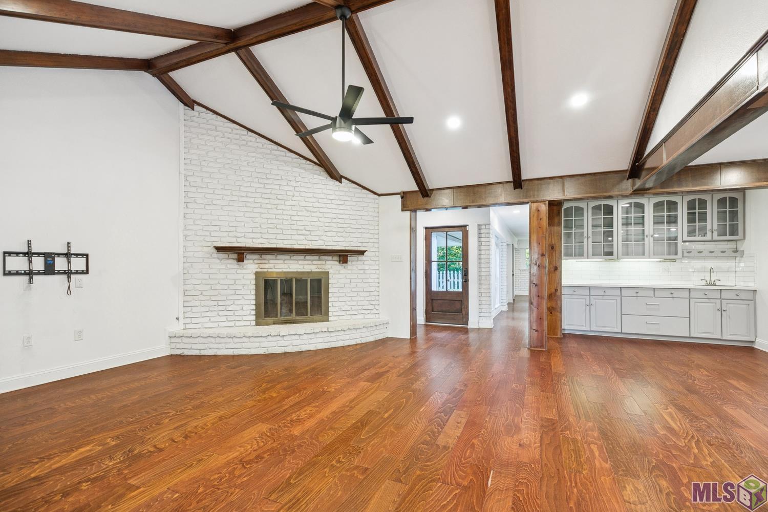 1343 Crescent Drive Baton Rouge, LA 70806 - Photo 6 of 26