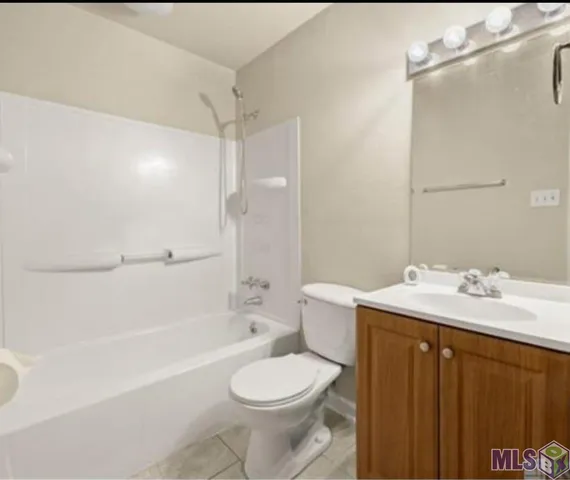 $78,000 | 4518 Y A Tittle Avenue, Unit 9, Baton Rouge, LA 70820
