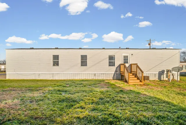 $850 | 718 Trevor Lane, Oak Grove, KY 42262