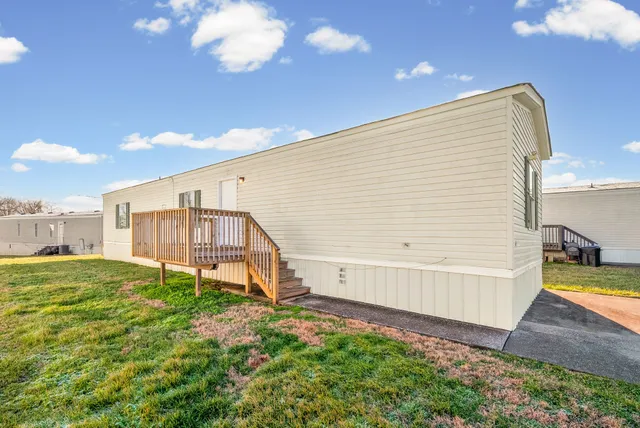 $850 | 718 Trevor Lane, Oak Grove, KY 42262