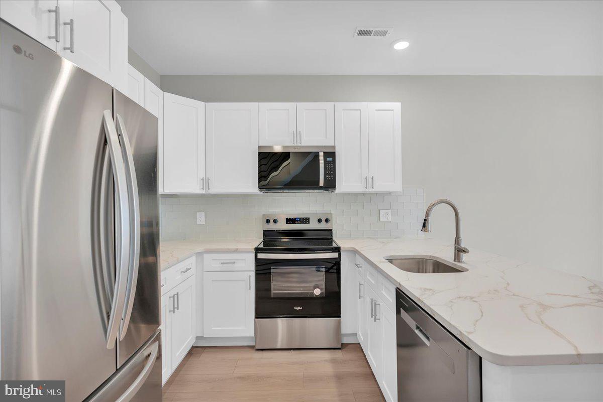 802 West Norris Street Philadelphia, PA 19122 - Photo 21 of 36