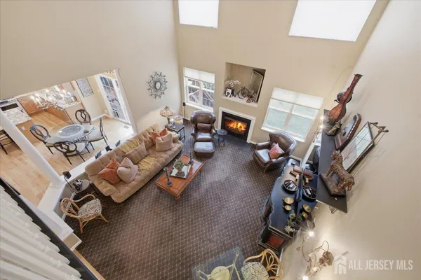 $1,200,000 | 2 Picasso Court, Somerset, NJ 08873