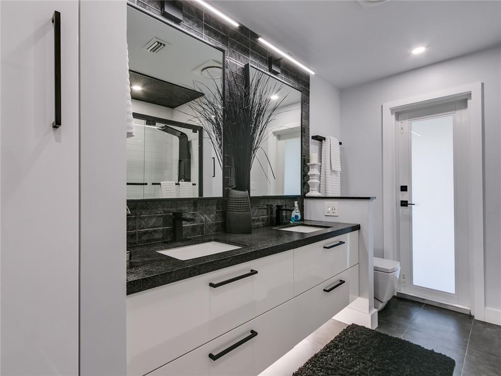 6190 Northwest 4th Avenue Boca Raton, FL 33487 - Photo 36 of 48 Guest bathroom