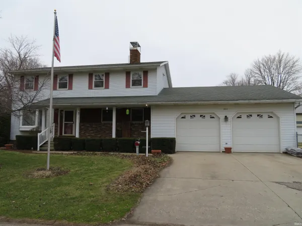 $389,900 | 211 West Section Street, Milford, IN 46542