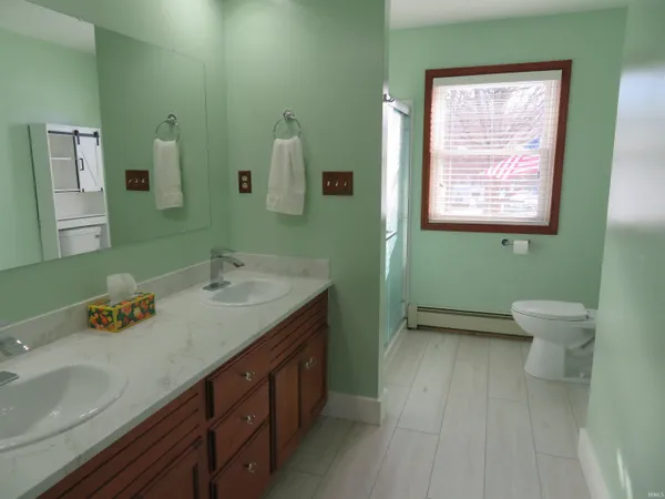 $359,900 | 211 West Section Street, Milford, IN 46542