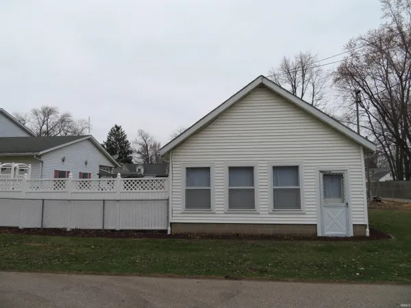 $359,900 | 211 West Section Street, Milford, IN 46542