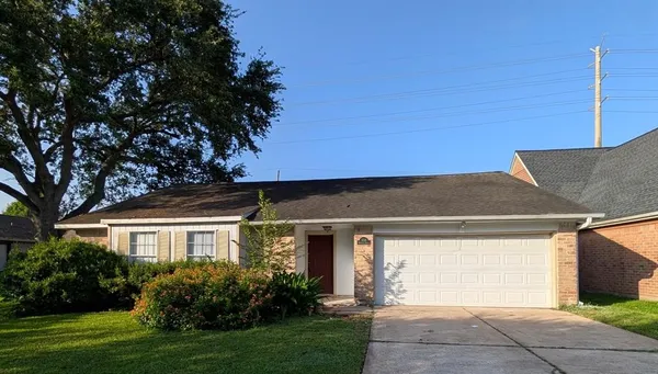 $2,000 | 3138 Windmill Street, Sugar Land, TX 77479