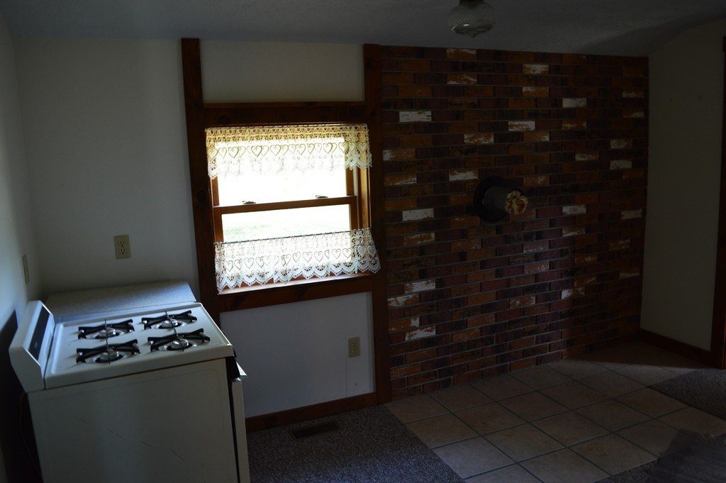 8899 Puffer Road Southwest Fife Lake, MI 49633 - Photo 23 of 36 1829056-22.JPG
