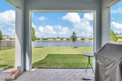 $399,900 | 14093 Enzi Way, Port St. Lucie, FL 34987