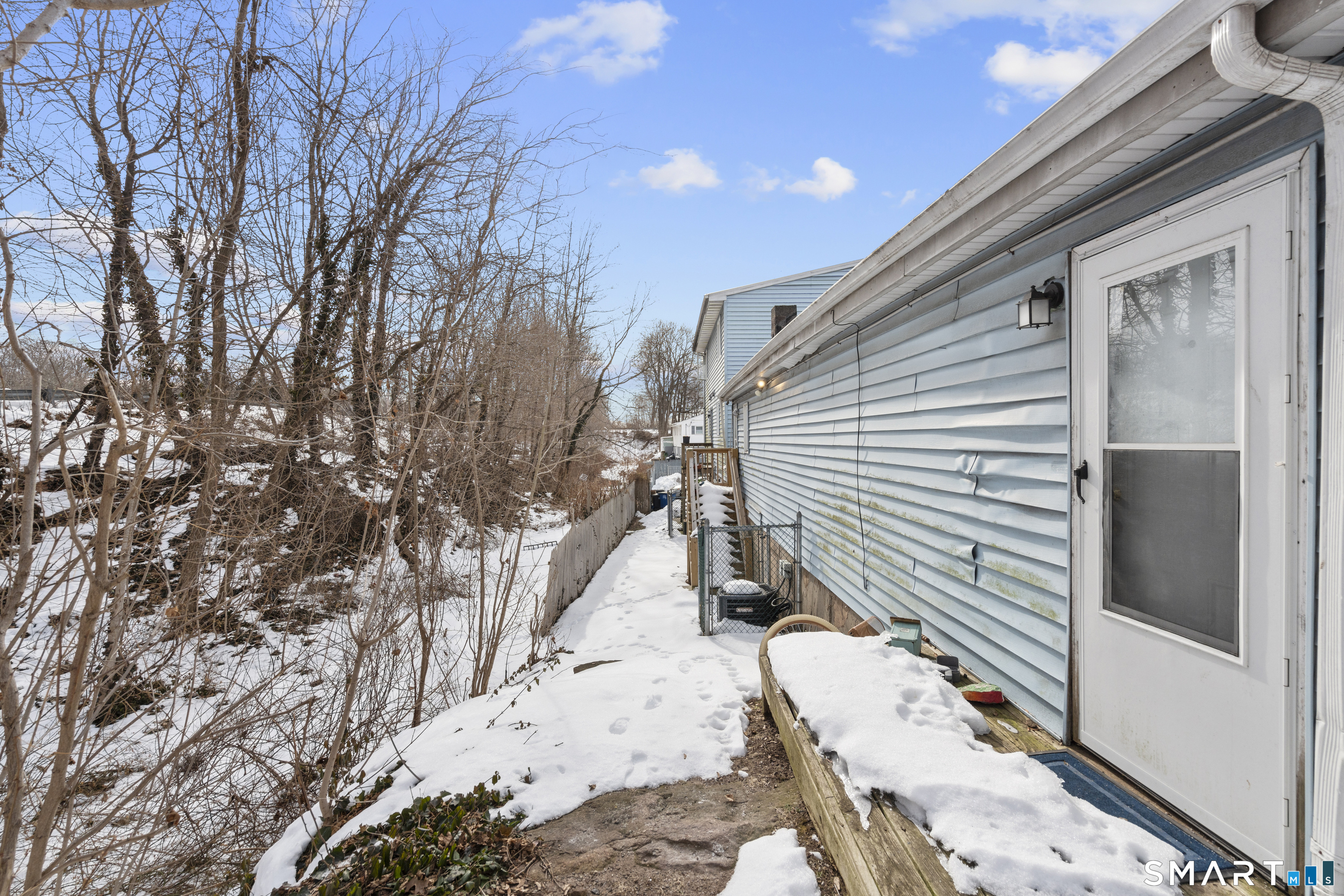 20 Warwick Street New Haven, CT 06513 - Photo 8 of 20