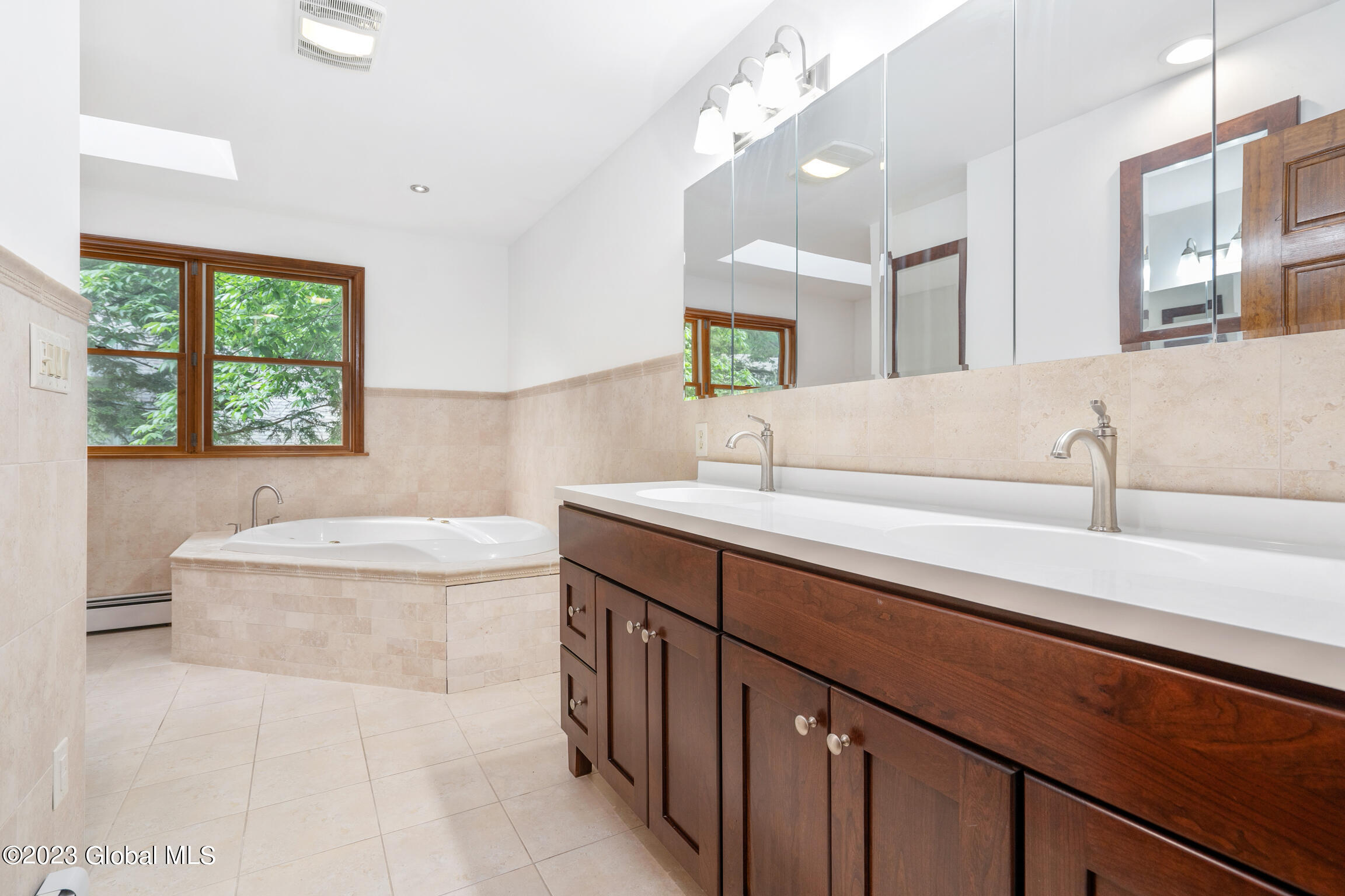 17 Echo Ridge Road Saratoga Springs, NY 12866 - Photo 21 of 43 17 Echo Ridge Saratoga-79
