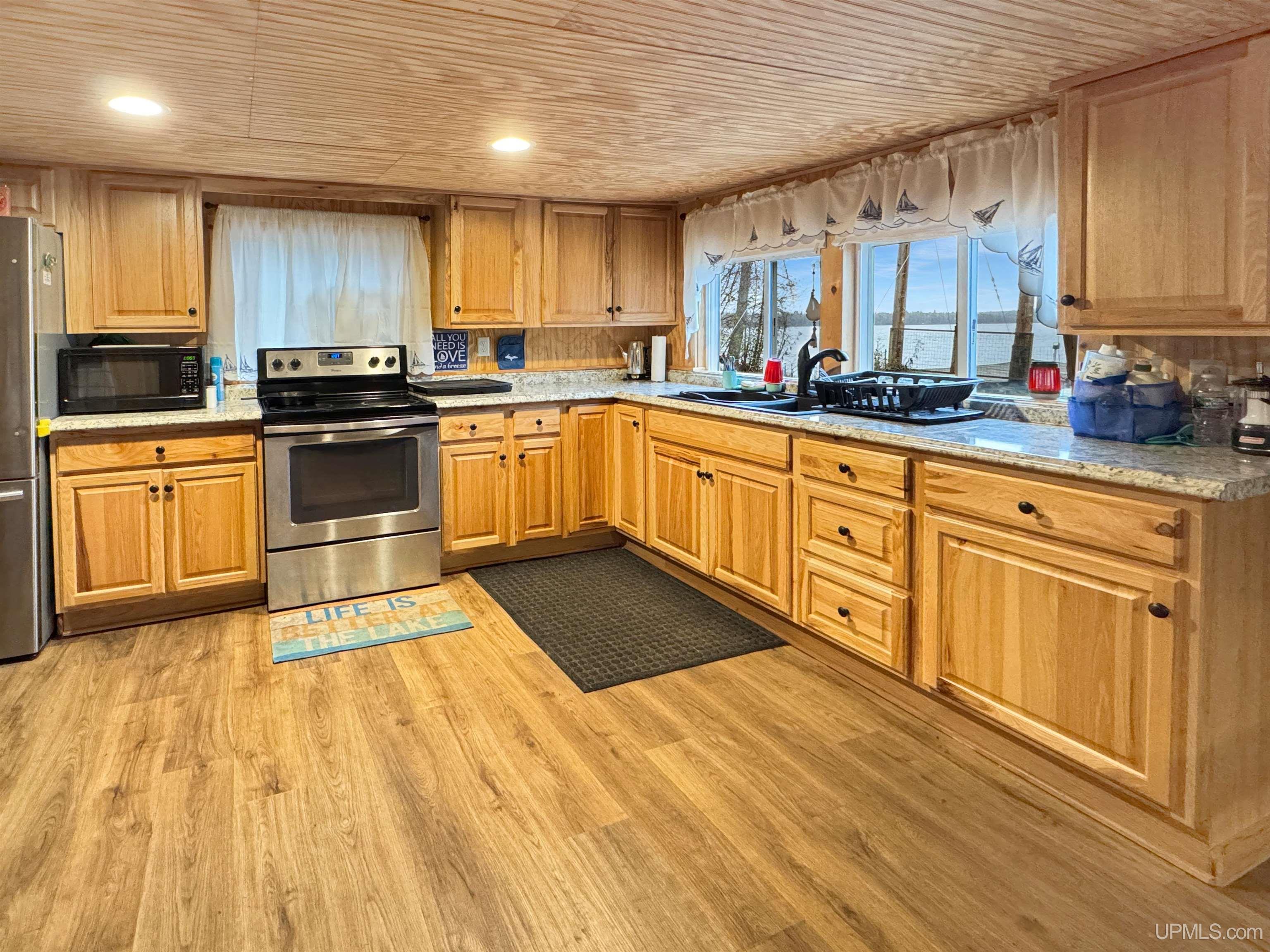 234 West Lake Emily Road Iron River, MI 49935 - Photo 3 of 18