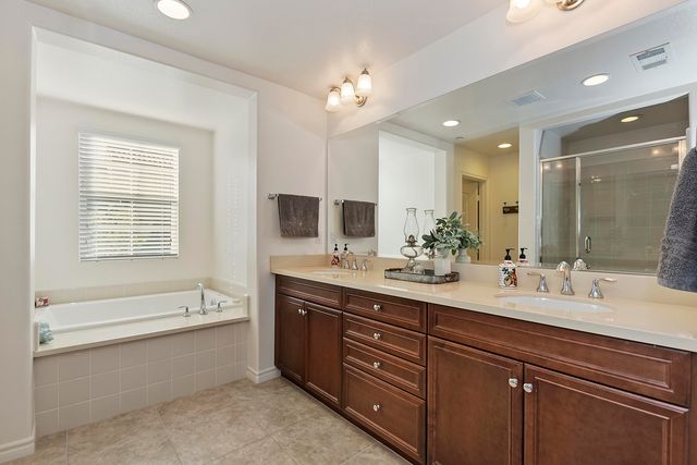 $3,300 | 475 Paseo Del Corazon, Palm Desert, CA 92211