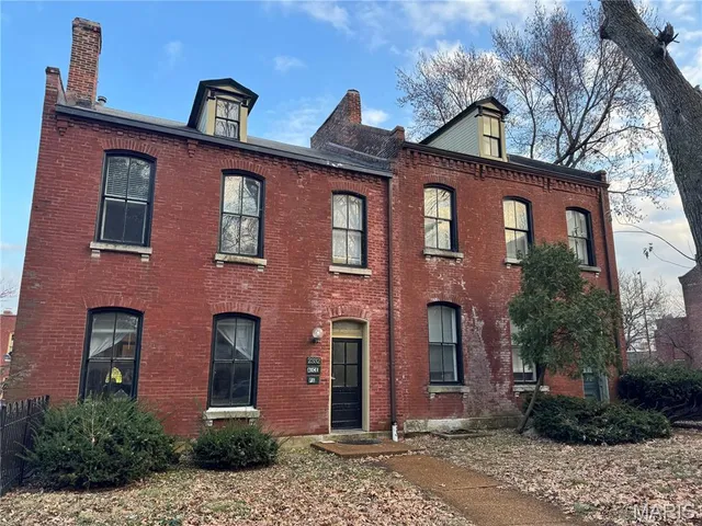 $799,500 | 2332 South 13th Street, St. Louis, MO 63104