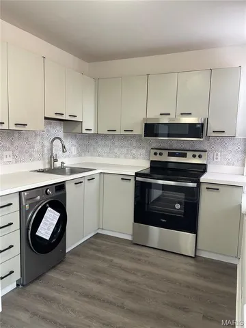 $799,500 | 2332 South 13th Street, St. Louis, MO 63104