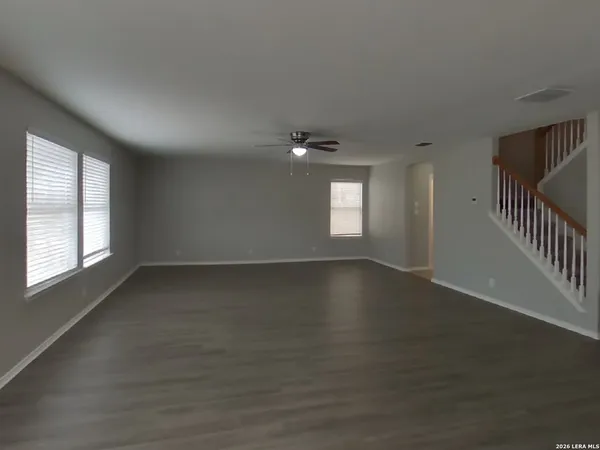 $2,239 | 517 Zapata Circle, New Braunfels, TX 78130