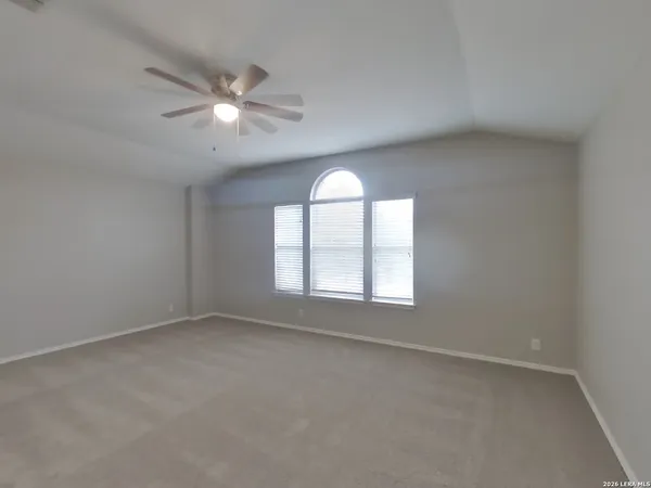 $2,239 | 517 Zapata Circle, New Braunfels, TX 78130