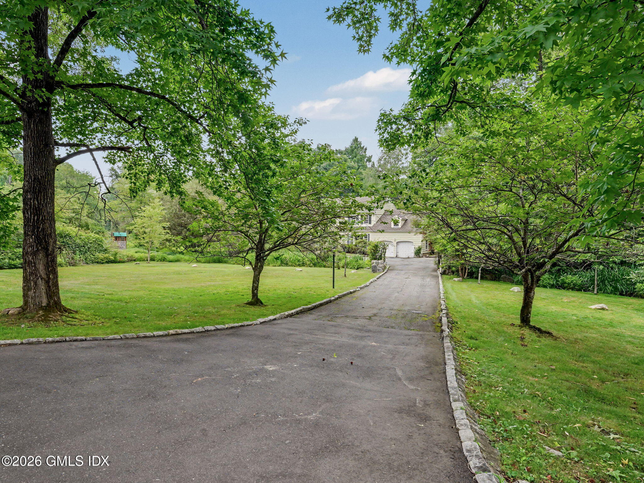 23 Copper Beech Road Greenwich, CT 06830 - Photo 19 of 22 60-web-or-mls-23-copper-beech-rd