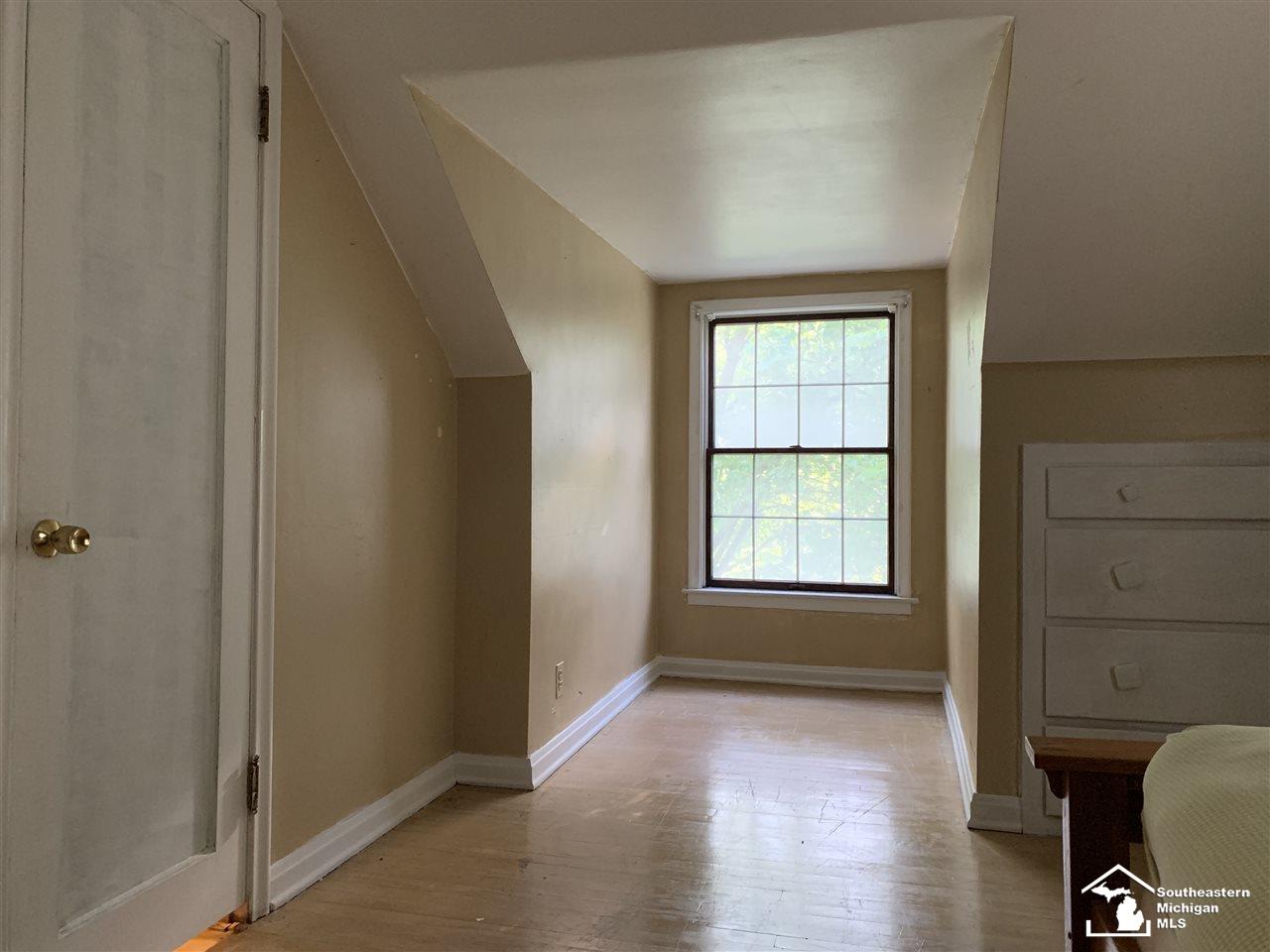 11176 Exeter Road Carleton, MI 48117 - Photo 27 of 34