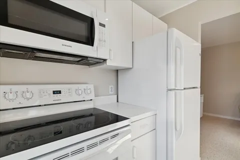 $795,000 | 950 Massachusetts Avenue, Unit 417, Cambridge, MA 02139