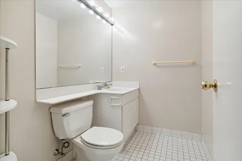 $795,000 | 950 Massachusetts Avenue, Unit 417, Cambridge, MA 02139