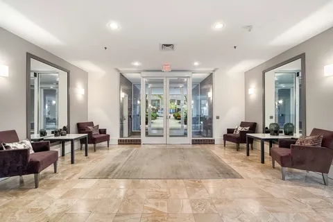 $795,000 | 950 Massachusetts Avenue, Unit 417, Cambridge, MA 02139