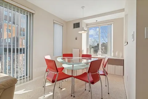 $795,000 | 950 Massachusetts Avenue, Unit 417, Cambridge, MA 02139