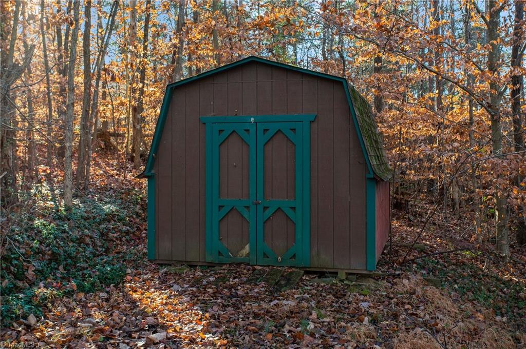 6198 Narrow Way Lane Rural Hall, NC 27045 - Photo 38 of 39 Gallery Image 38