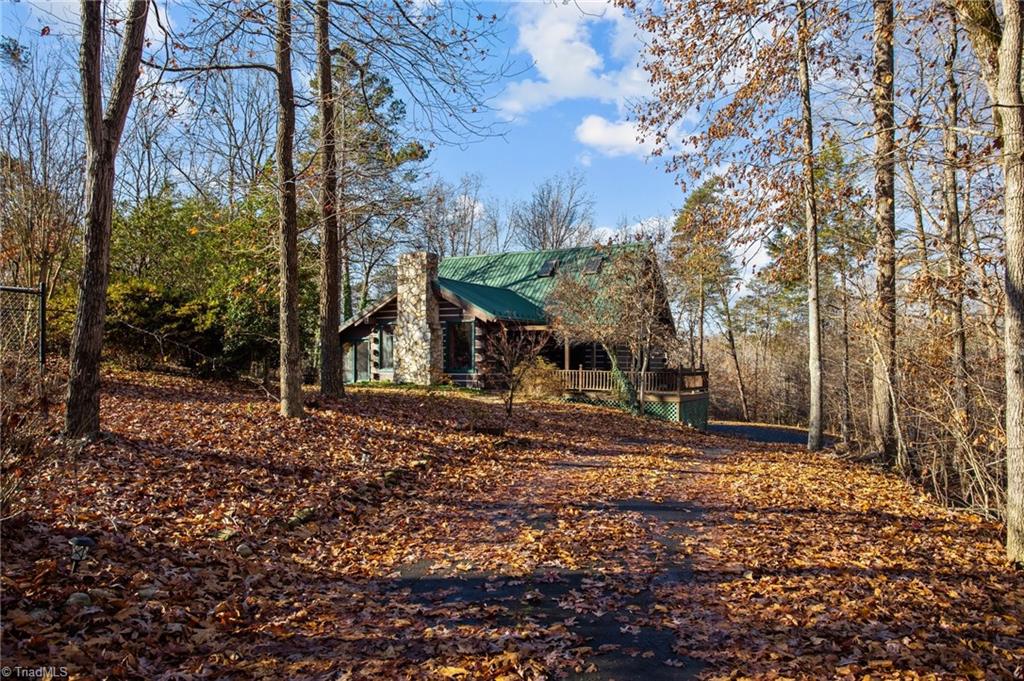 6198 Narrow Way Lane Rural Hall, NC 27045 - Photo 4 of 39 Gallery Image 4