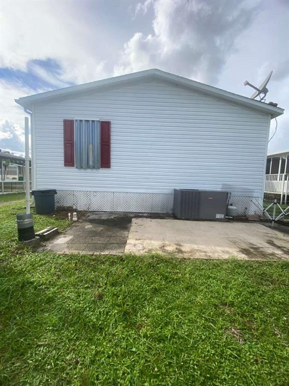 2090 Southwest 85th Avenue Davie, FL 33324 - Photo 23 of 37 a view of outdoor space and yard