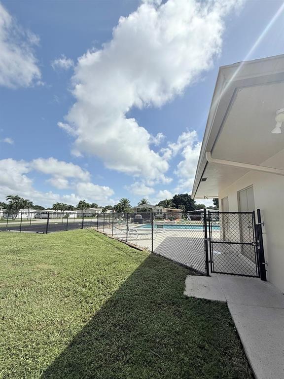 2090 Southwest 85th Avenue Davie, FL 33324 - Photo 28 of 37 a view of an outdoor space and yard