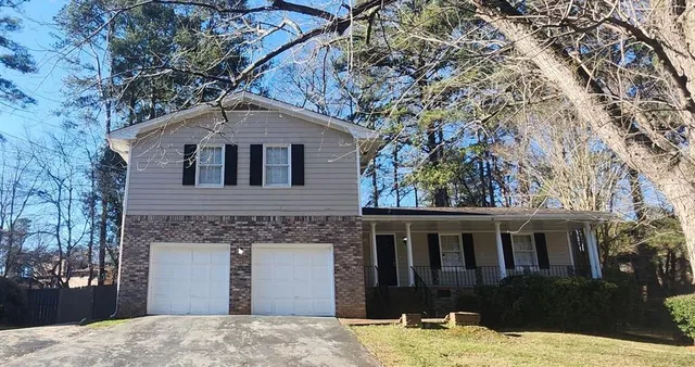 $2,200 | 2337 Pebble Rock East, Decatur, GA 30035